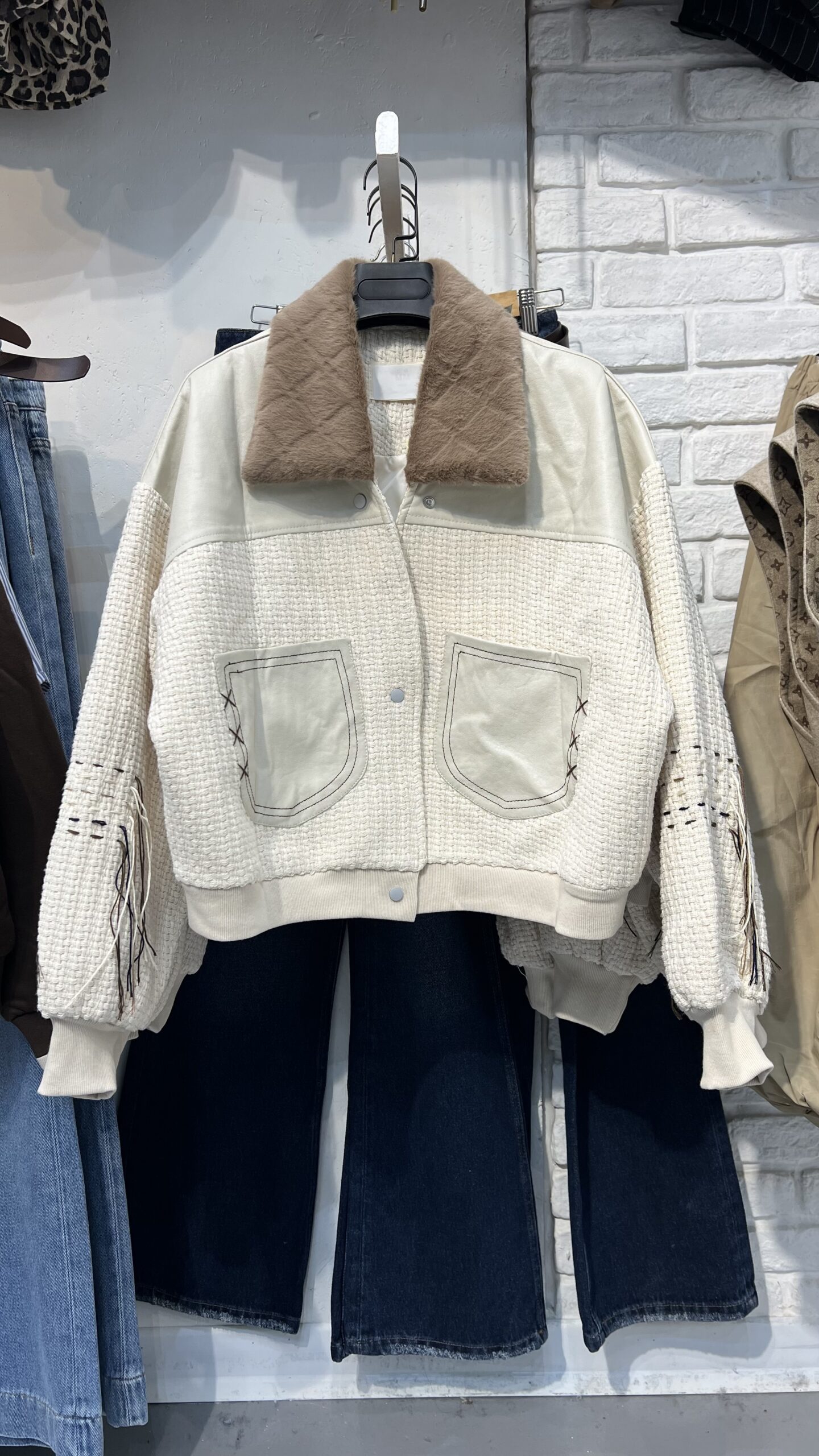 چکت چرم و بافت یقه خز