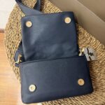 کیف گلدوزی LV